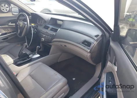 2010 Honda Accord 3.5 Ex-L из США, поврежденный, VIN 1HGCP3F8XAA025850